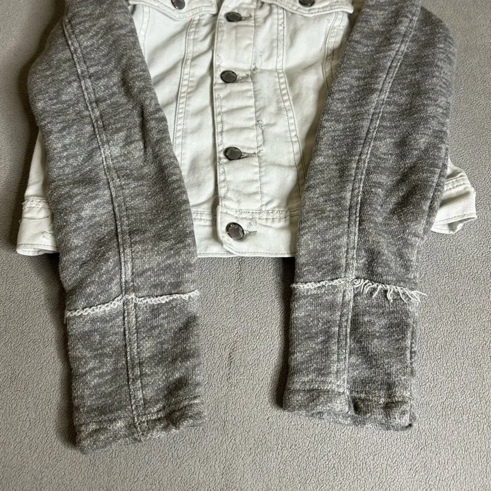 Free People White and Grey Jean Jacket Distressed Denim Detachable Hood Size XS - Picture 6 of 15